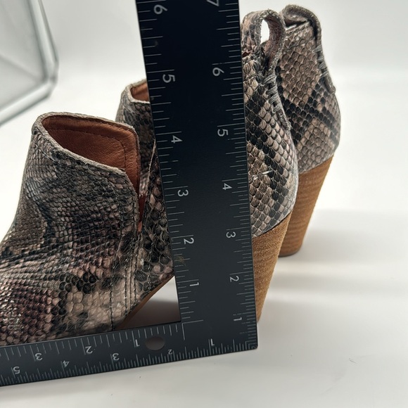 Jeffrey Campbell Python Snake Rosalee Pull On Block Heel Boot Ankle Bootie Shoe - Picture 10 of 16